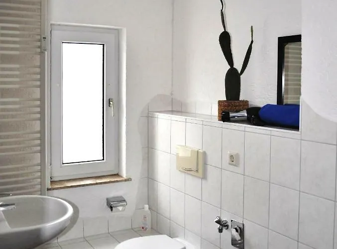 Conny's Bistro Und Διαμέρισμα *